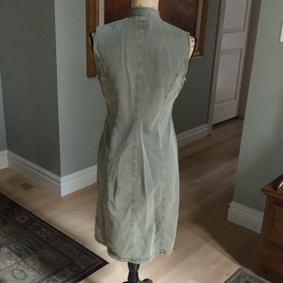 The Territory Ahead Classic Sleeveless, 4 Pocket, Army Green Dress in Size 6P - Picture 5 of 7